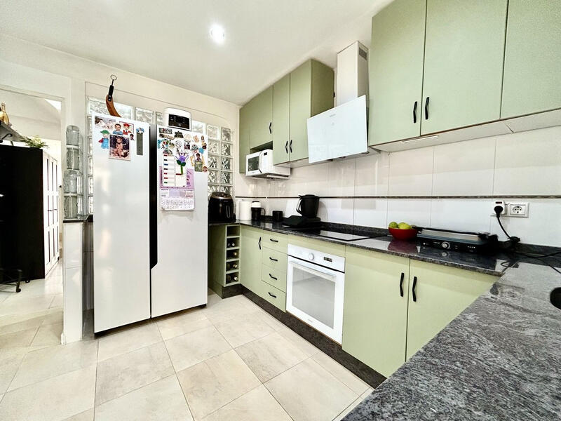 4 Cuarto Adosado en venta 4 Cuarto Adosado en venta