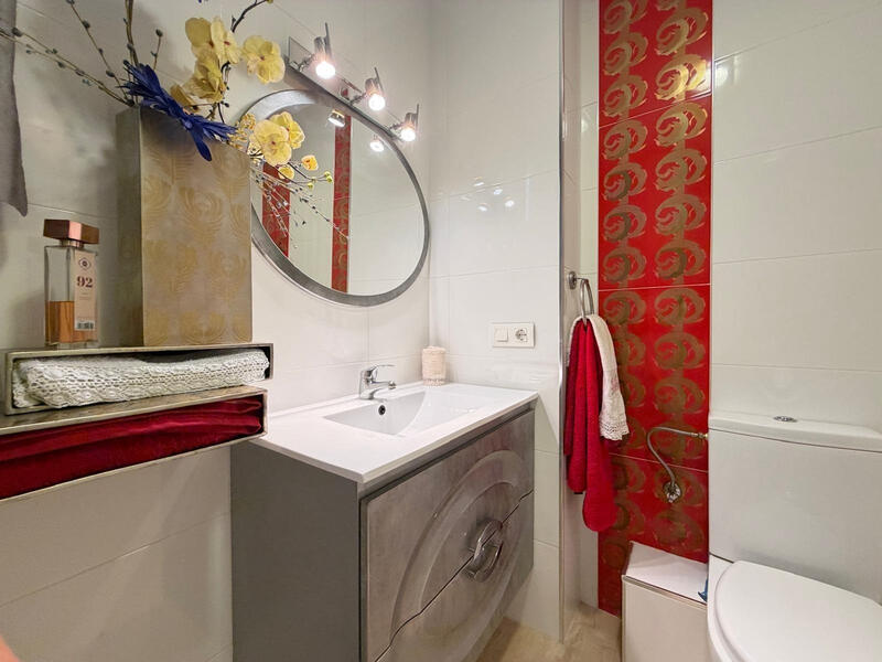 2 slaapkamer Appartement Te koop