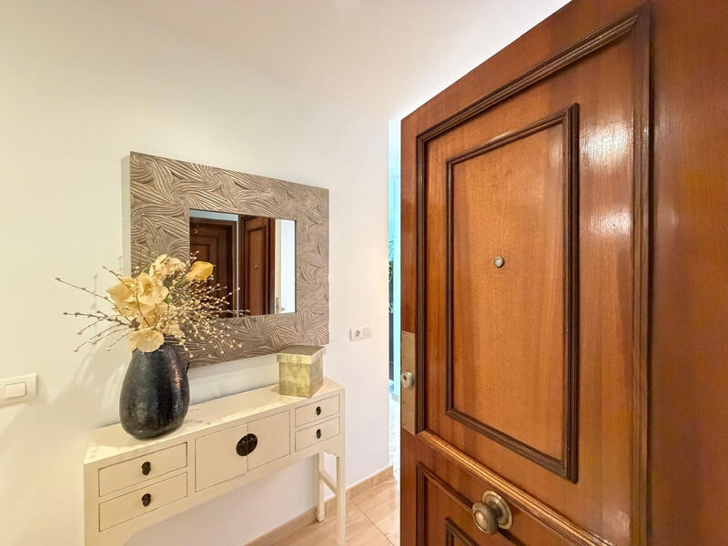 2 slaapkamer Appartement Te koop