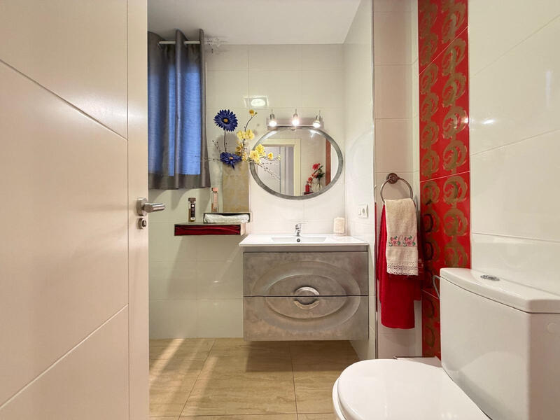 2 slaapkamer Appartement Te koop