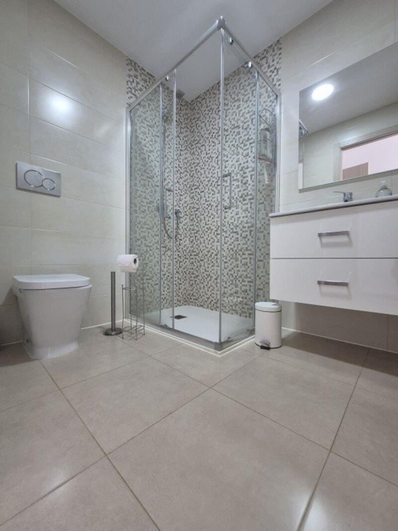 2 bedroom Apartment for sale 2 bedroom Apartment for sale