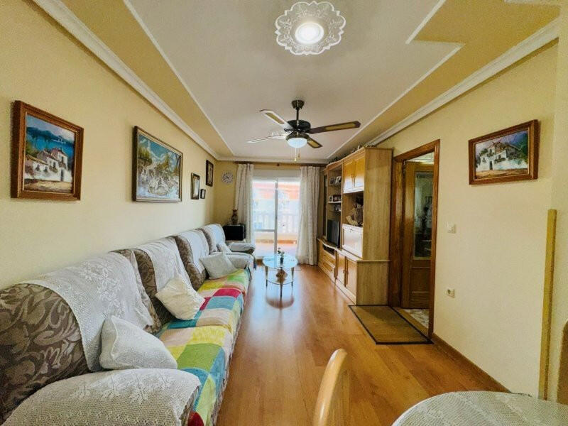 2 slaapkamer Appartement Te koop 2 slaapkamer Appartement Te koop