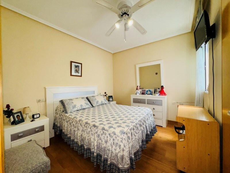 2 slaapkamer Appartement Te koop 2 slaapkamer Appartement Te koop