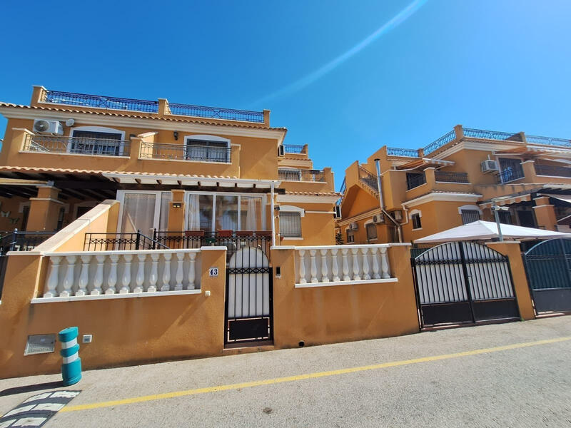 Duplex for sale in Torrevieja, Alicante
