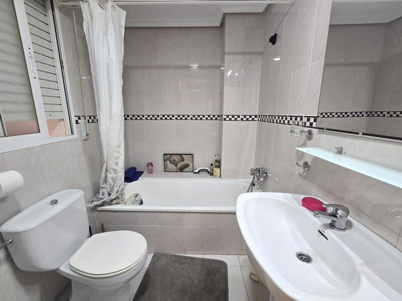 2 bedroom Apartment for sale 2 bedroom Apartment for sale