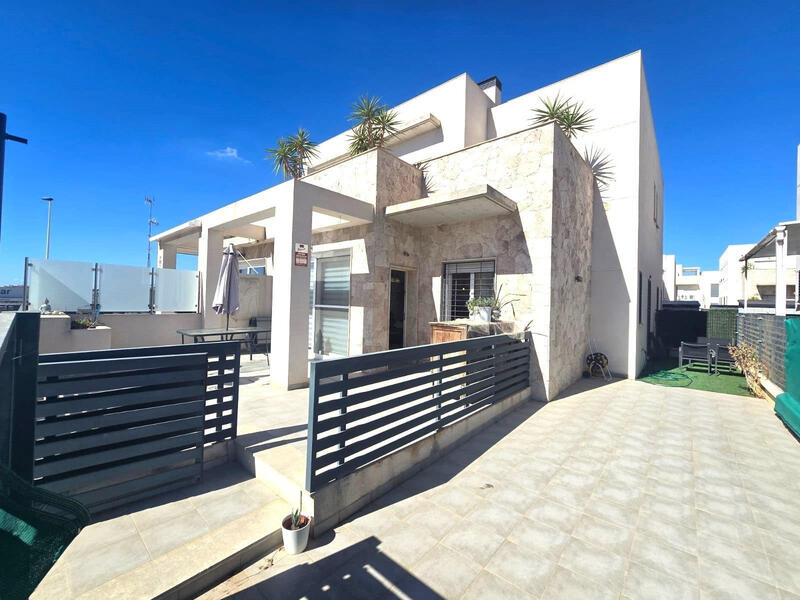 3 bedroom Duplex for sale 3 bedroom Duplex for sale