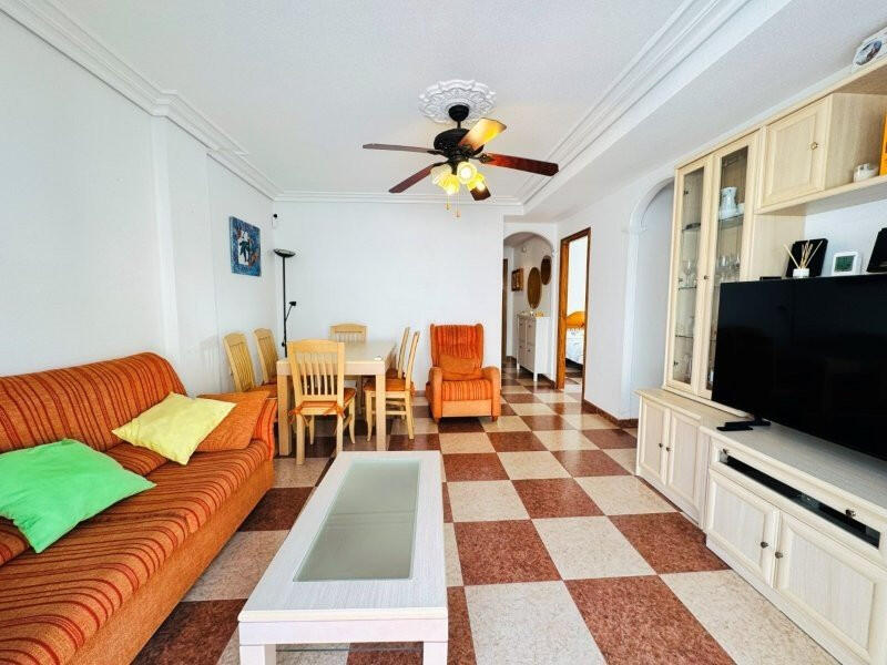2 slaapkamer Appartement Te koop 2 slaapkamer Appartement Te koop