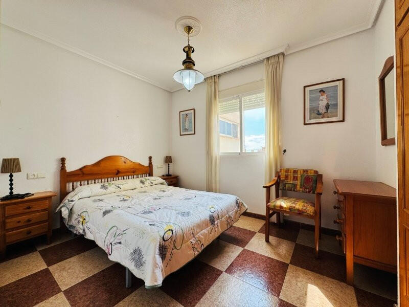 2 slaapkamer Appartement Te koop 2 slaapkamer Appartement Te koop