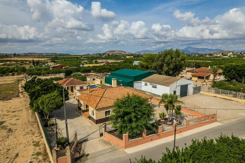 Villa for sale in Orihuela, Alicante