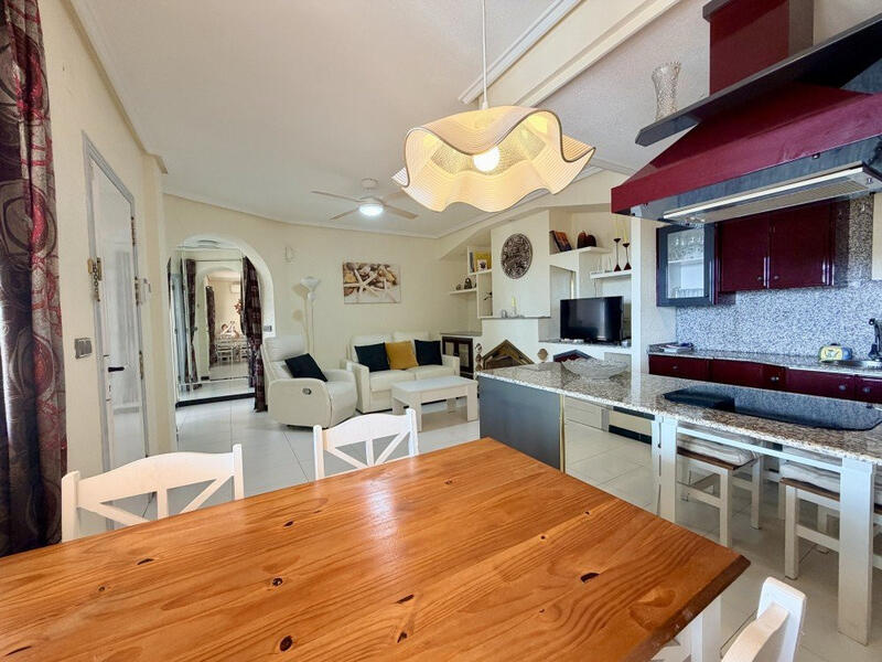 2 soverom Villa til salgs 2 soverom Villa til salgs