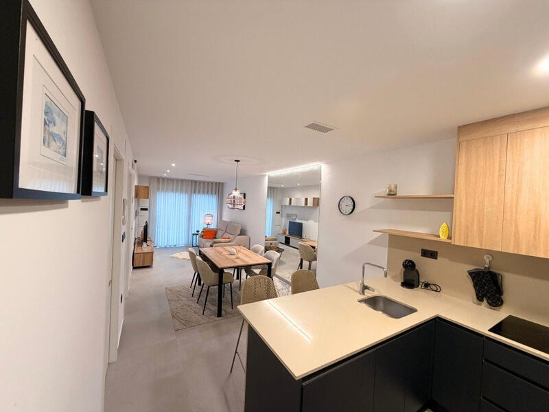 2 bedroom Apartment for sale