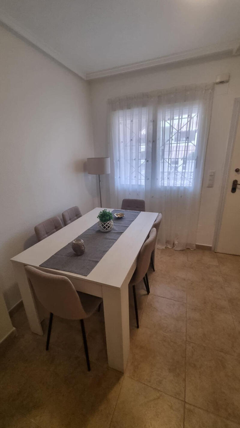 2 bedroom Villa for sale 2 bedroom Villa for sale