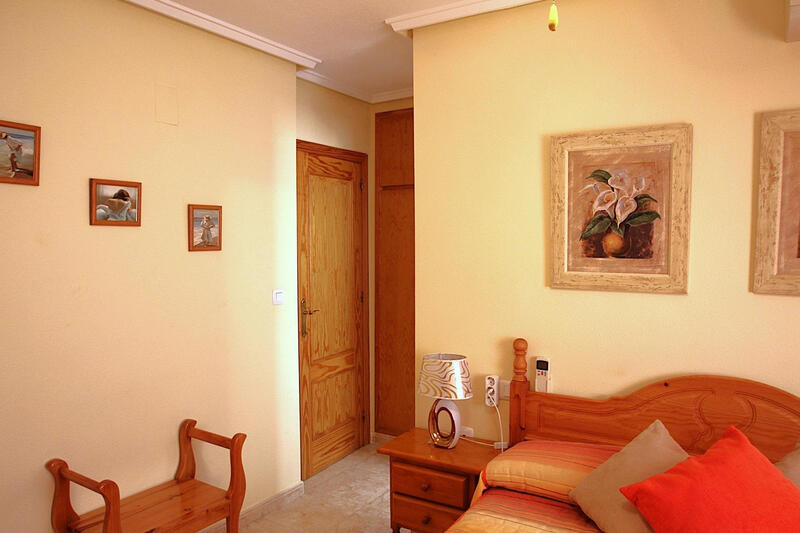 3 bedroom Apartment for sale 3 bedroom Apartment for sale
