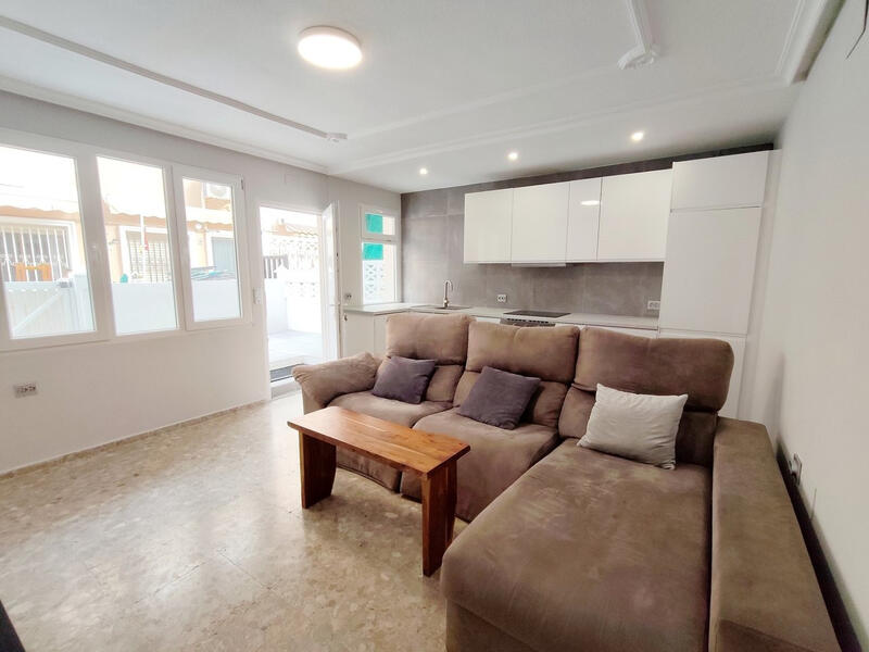 2 bedroom Apartment for sale 2 bedroom Apartment for sale
