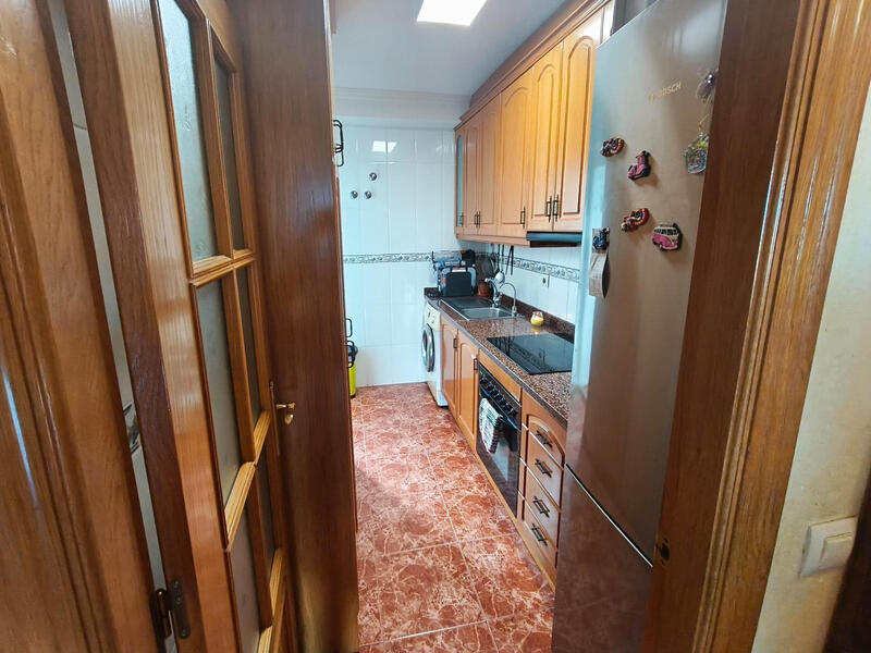 2 slaapkamer Appartement Te koop 2 slaapkamer Appartement Te koop