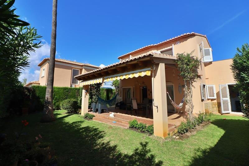 Villa à vendre dans Oliva, Valencia