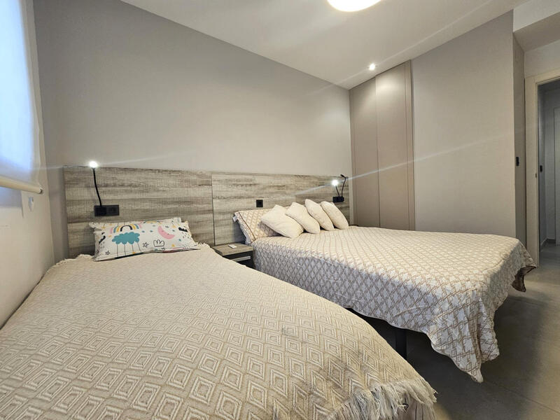 2 bedroom Apartment for sale 2 bedroom Apartment for sale