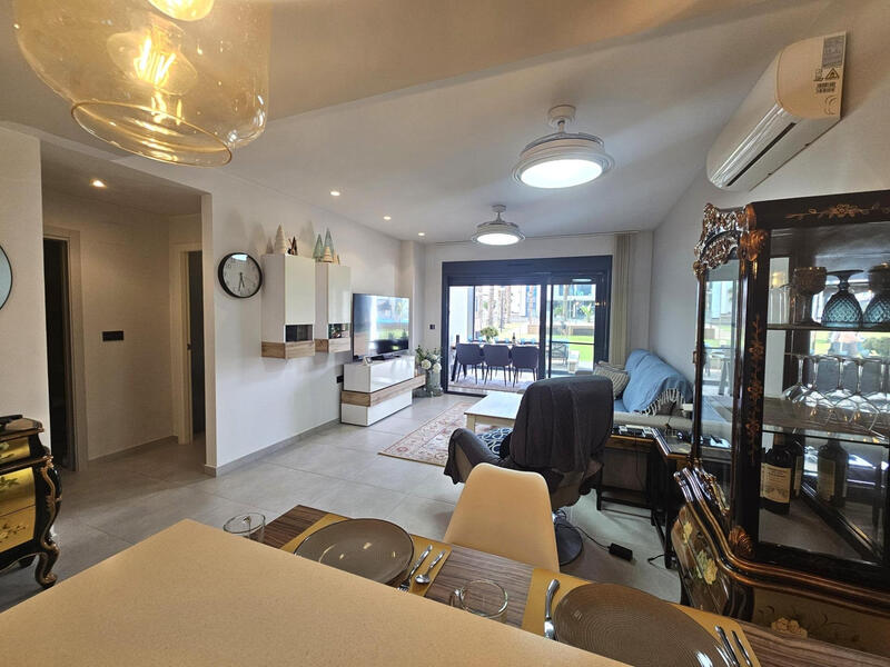 2 bedroom Apartment for sale 2 bedroom Apartment for sale