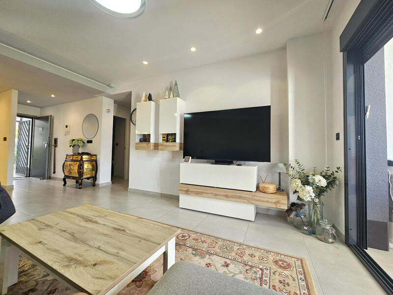 2 bedroom Apartment for sale 2 bedroom Apartment for sale