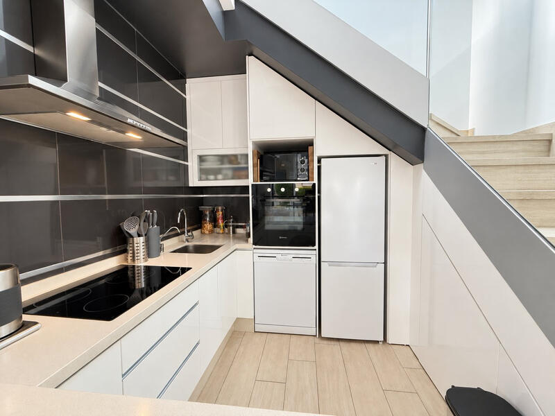 3 soveværelse Duplex til salg 3 soveværelse Duplex til salg