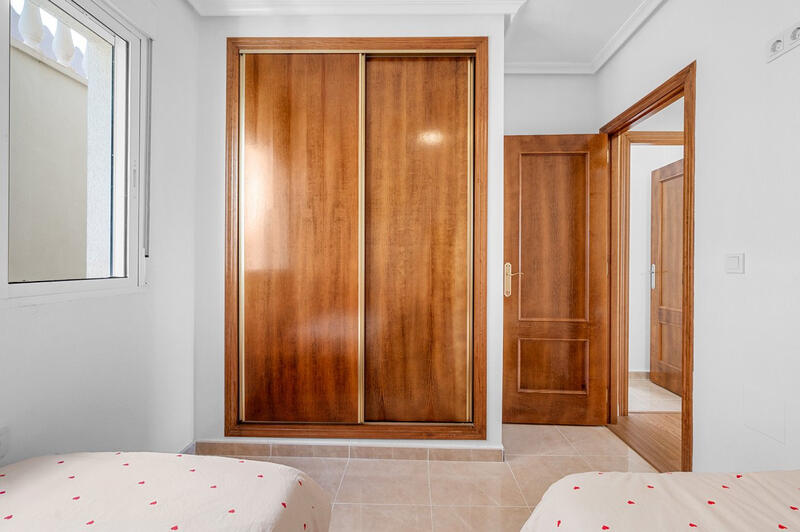 3 bedroom Townhouse for sale