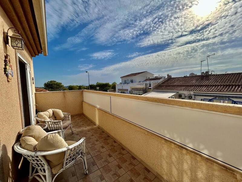 3 bedroom Townhouse for sale 3 bedroom Townhouse for sale