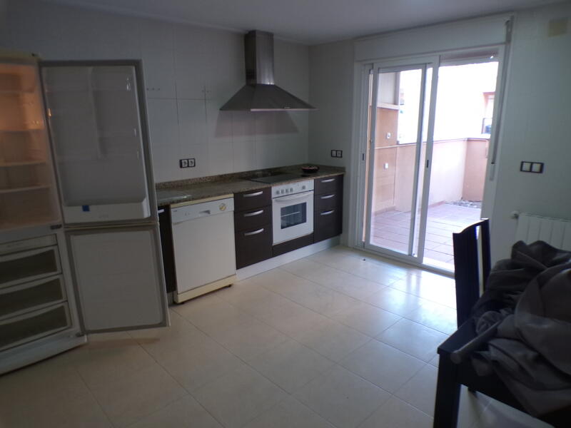 3 bedroom Townhouse for sale