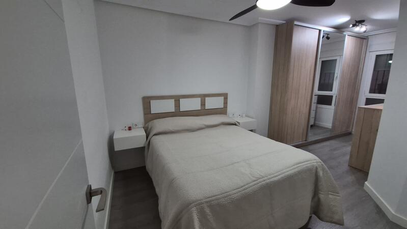2 slaapkamer Appartement Te koop