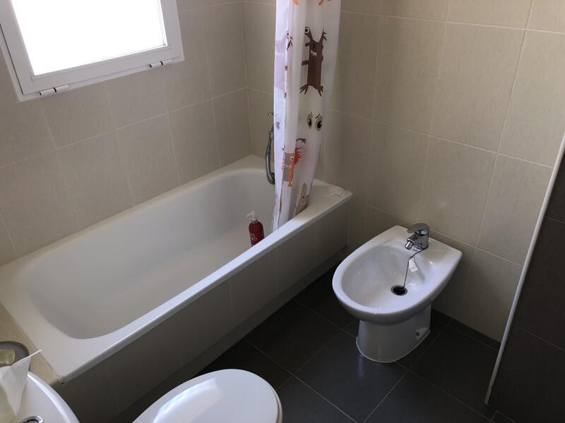 2 bedroom Townhouse for sale