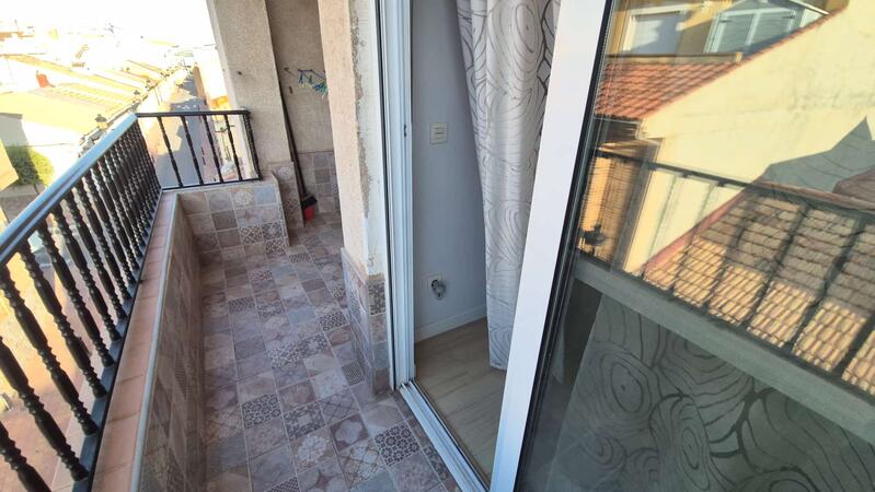 3 спальная комната квартира продается