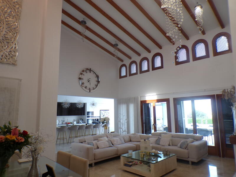 5 slaapkamer Villa Te koop