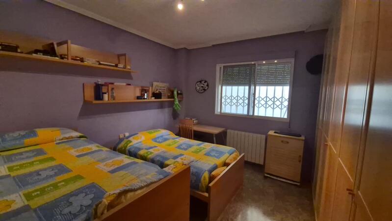5 bedroom Townhouse for sale 5 bedroom Townhouse for sale