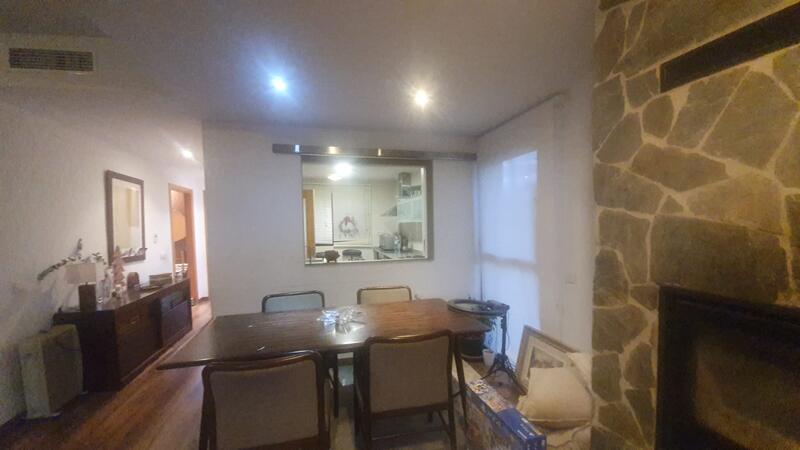 4 Cuarto Villa en venta