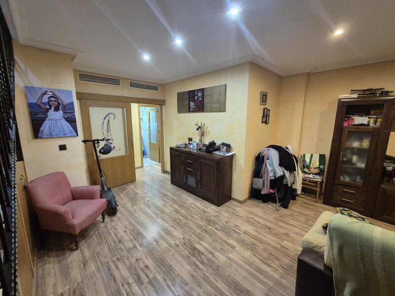 4 bedroom Apartment for sale 4 bedroom Apartment for sale