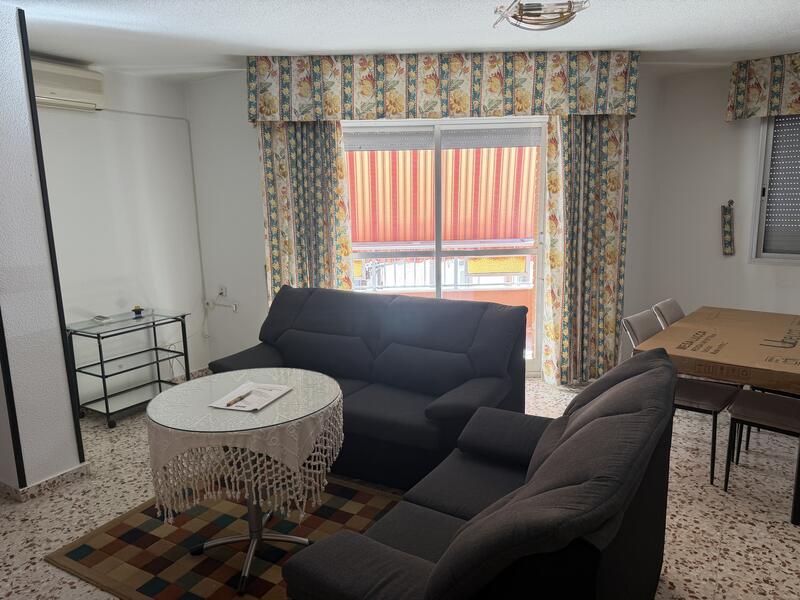 3 bedroom Apartment for sale