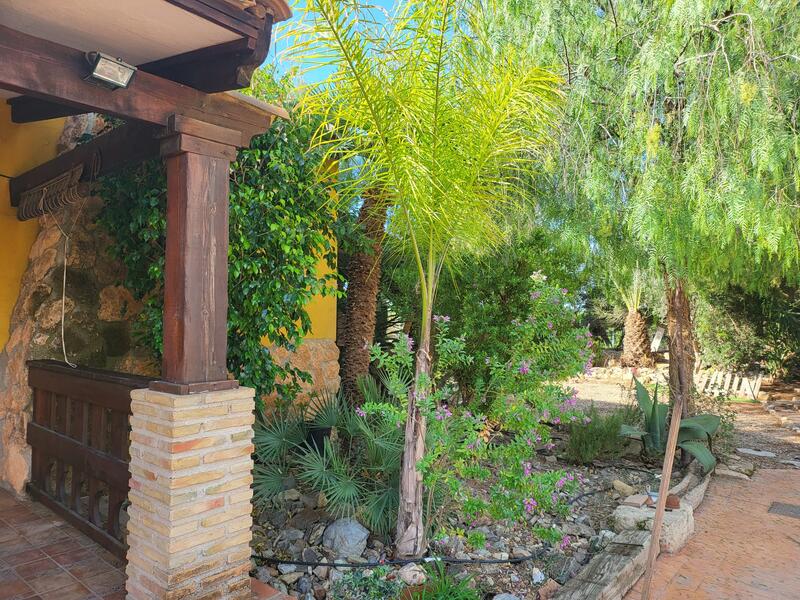 3 bedroom Country House for sale