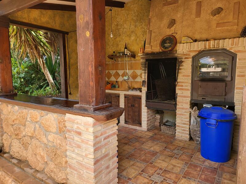 3 bedroom Country House for sale