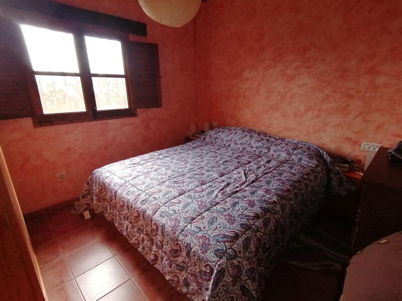 3 bedroom Country House for sale