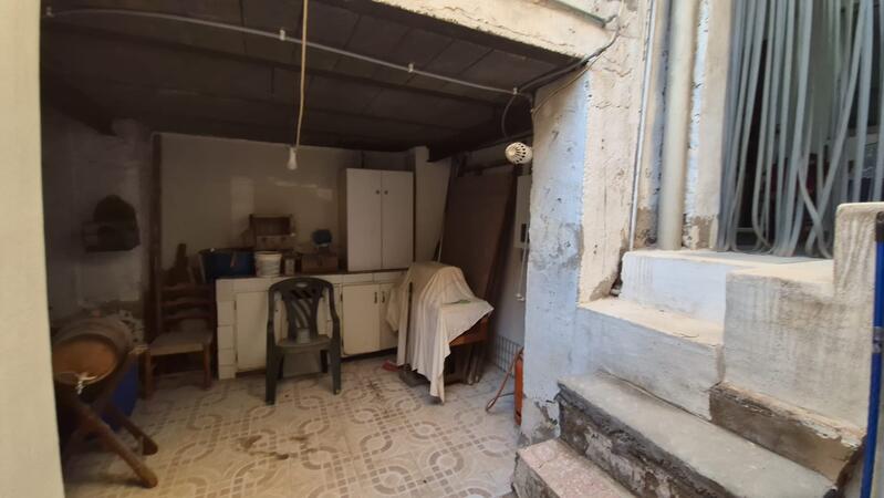 3 bedroom Townhouse for sale