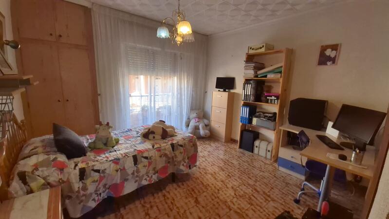 3 bedroom Townhouse for sale