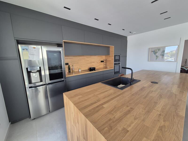 6 soverom Villa til salgs