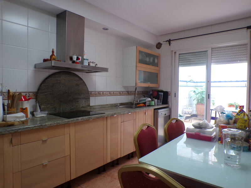 4 Cuarto Adosado en venta