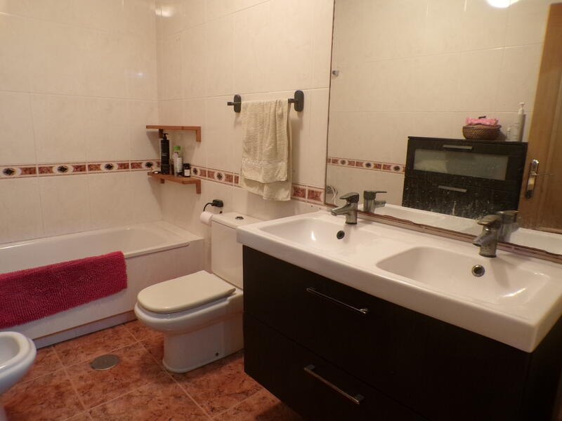 4 Cuarto Adosado en venta