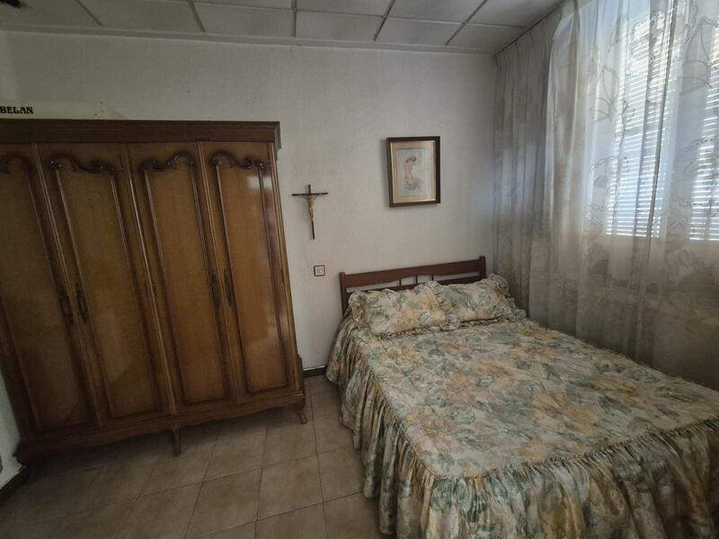 3 slaapkamer Gezinswoning Te koop