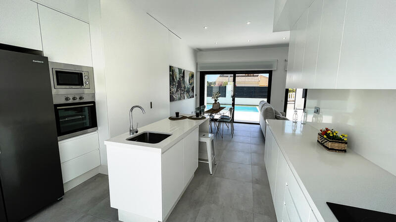 3 bedroom Villa for sale in Pinar de Campoverde, Alicante