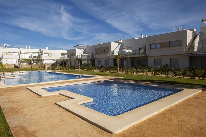 Apartment for sale in Entre Naranjos, Alicante