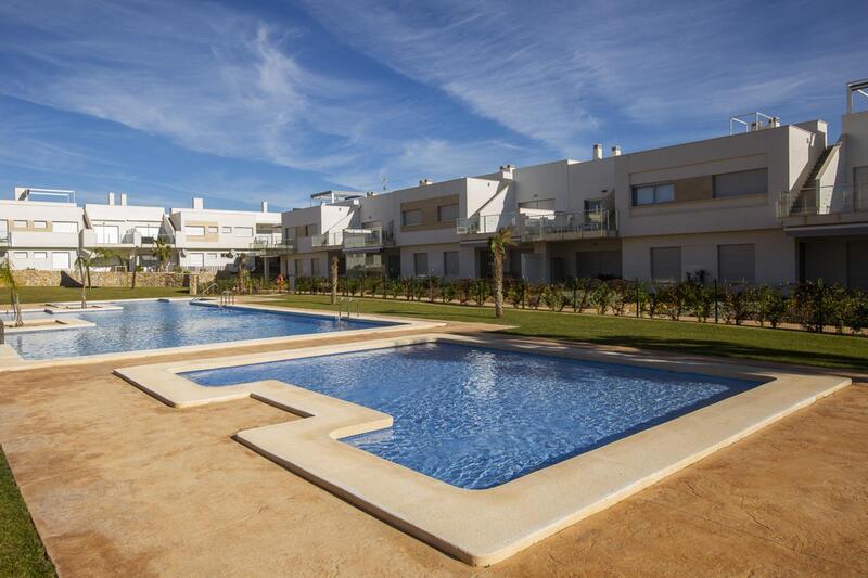 Appartement Te koop in Entre Naranjos, Alicante