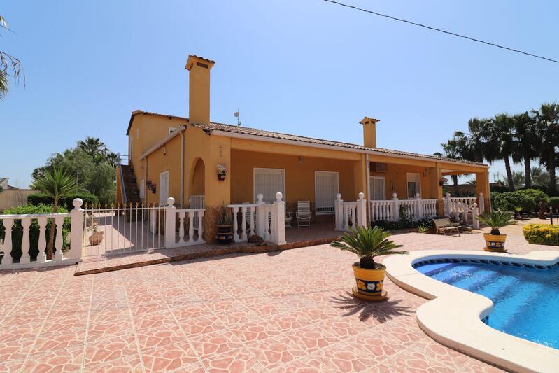 3 bedroom Country House for sale