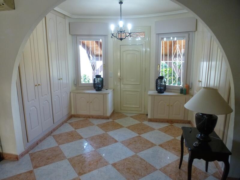 3 Cuarto Villa en venta