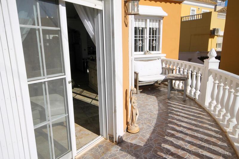 4 Cuarto Villa en venta